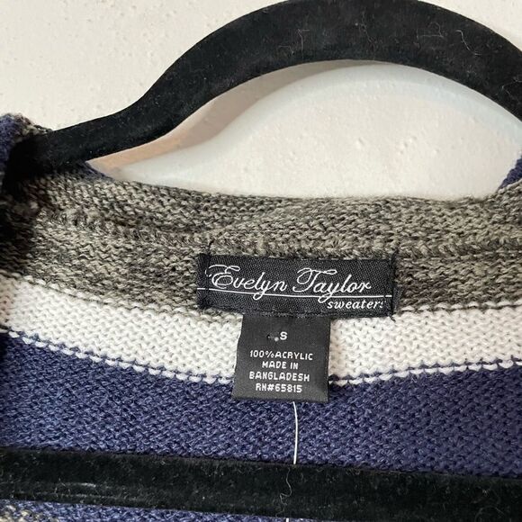 Evelyn Taylor Striped Hooded maxi Cardigan Sweater - Picture 7 of 13